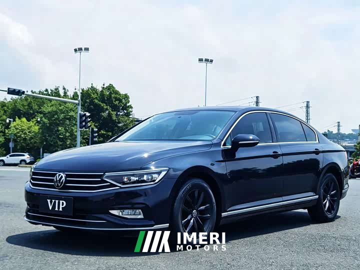 Volkswagen Magotan 280TSI DSG Advance