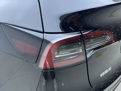 Tesla Model Y Rear-Wheel Drive - ფოტო 8