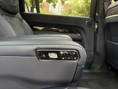 Zeekr 9X 2025 Hyper Edition 70kWh Six-Seater - ფოტო 20