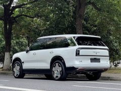 Zeekr 9X 2025 Hyper Edition 70kWh Six-Seater - ფოტო 6