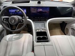 AITO M9 Extended Range Ultra 42kWh 6-Seater - ფოტო 3