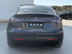Tesla Model Y Rear-Wheel Drive - ფოტო 5