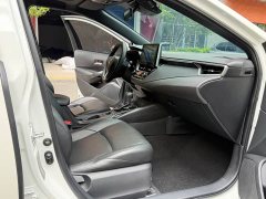 Toyota Corolla 2022 1.8L CVT Luxury - ფოტო 11