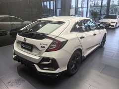 Honda Civic 2021 Hatchback 220 Turbo CVT Trendy Control - ფოტო 12