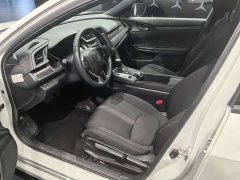 Honda Civic 2021 Hatchback 220 Turbo CVT Trendy Control - ფოტო 4