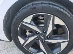 Hyundai Elantra 1.5L CVT GLX Elite - ფოტო 16