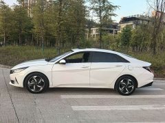 Hyundai Elantra 1.5L CVT GLX Elite - ფოტო 5