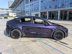 Tesla Model Y 2022 Facelift Rear-Wheel Drive - ფოტო 4