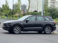 Volkswagen Touareg 2023 3.0TSI Enjoy Edition Classic Sports Package - ფოტო 1