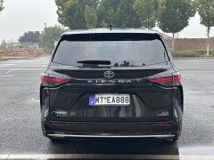 Toyota Sienna 2021 2.5L Hybrid Luxury - ფოტო 9