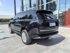 Land Rover Range Rover 3.0 L6 400PS Extended Wheelbase Seven-Seater - ფოტო 5