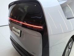 Li Auto Li Xiang MEGA Ultra - ფოტო 14