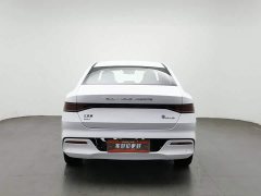 BYD Qin PLUS 2024 Glory Edition DM-i 55KM Leading - ფოტო 4