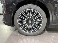 NIO ES8 Six-Seat Executive Luxury Edition - ფოტო 5