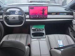 Geely Galaxy Xingyao 8 130km EM-i Premium Edition - ფოტო 6
