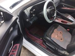 Hyundai Elantra 1.5L CVT GLX Elite - ფოტო 12