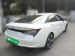 Hyundai Elantra 1.5L CVT GLX Elite - ფოტო 4