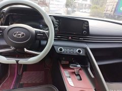 Hyundai Elantra 1.5L CVT GLX Elite - ფოტო 5