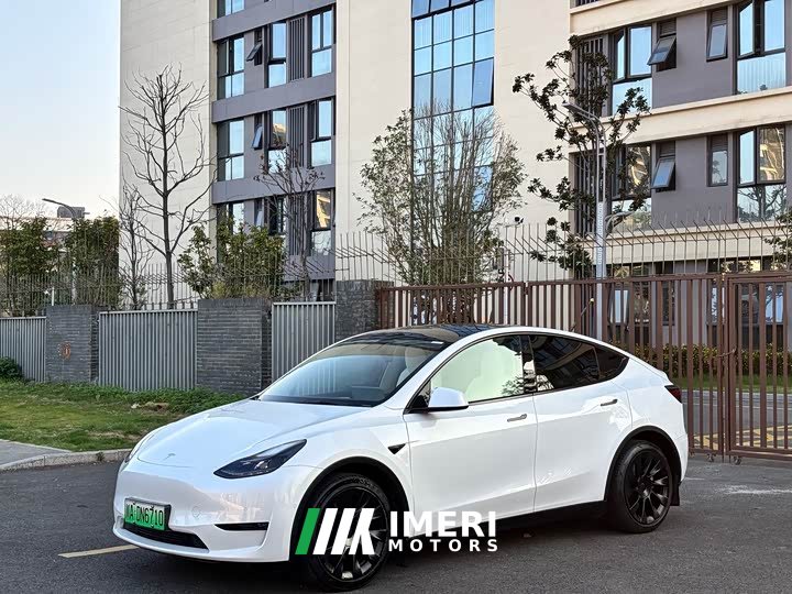 Tesla Model Y 2022 Facelift Long Range All-Wheel Drive - ავტომობილი ჩინეთიდან