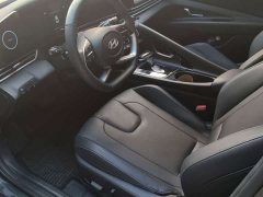 Hyundai Elantra 2023 1.5L CVT Luxury - ფოტო 4