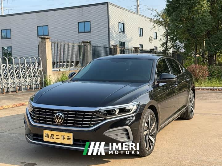 Volkswagen Passat 330TSI Starry Sky Elite - ავტომობილი ჩინეთიდან