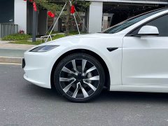 Tesla Model 3 Rear-Wheel Drive - ფოტო 5