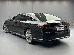 Lexus LS 500h Executive Edition - ფოტო 6