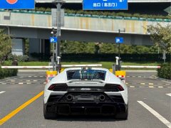 Lamborghini Huracán 2020 Huracán EVO RWD - ფოტო 8