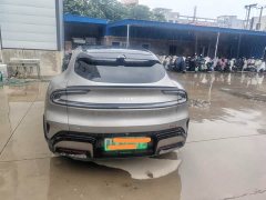 Xiaomi YU7 Four-Wheel Drive Max Edition - ფოტო 9