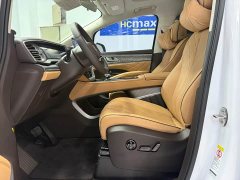Denza D9 DM-i 980 AWD Luxury - фото 7