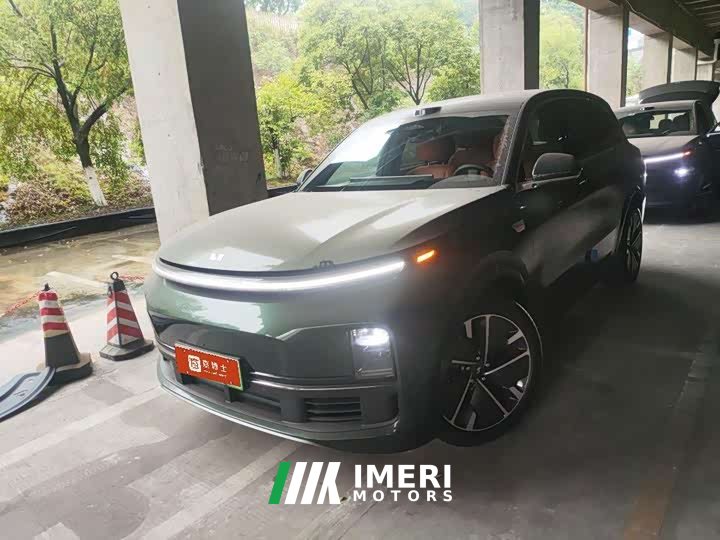 Li Auto L8 Ultra Smart Refresh Edition