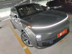 Li Auto L8 Ultra Smart Refresh Edition - ფოტო 2