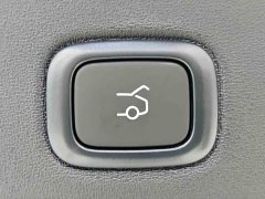 NIO ES8 Six-Seat Executive Luxury Edition - ფოტო 10