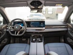 BMW 5 Series 530Li xDrive Luxury Edition - ფოტო 2