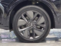 Li Auto L7 2024 Ultra - ფოტო 4