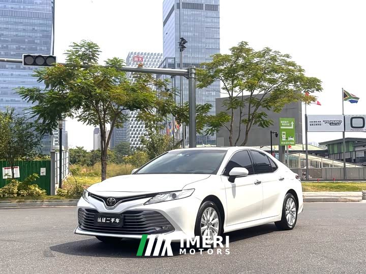 Toyota Camry 2019 Facelift 2.0G Luxury - ავტომობილი ჩინეთიდან