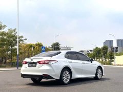 Toyota Camry 2019 Facelift 2.0G Luxury - ფოტო 2