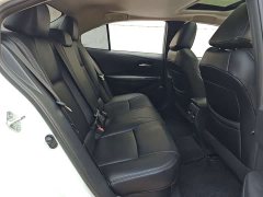 Toyota Corolla 2021 Hybrid 1.8L E-CVT Elite - ფოტო 11