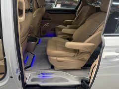 Buick GL8 Luxurious Edition Advance Enjoyment Version - ფოტო 11