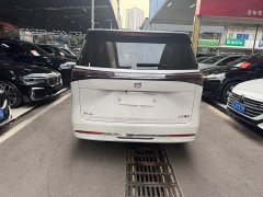 Buick GL8 Luxurious Edition Advance Enjoyment Version - ფოტო 5