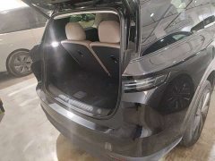 Li Auto i8 Standard Edition - ფოტო 8