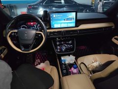Lincoln Explorer 2.0T Two-Wheel Drive Elite - ფოტო 10