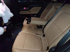 Lincoln Explorer 2.0T Two-Wheel Drive Elite - ფოტო 18