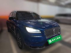 Lincoln Explorer 2.0T Two-Wheel Drive Elite - ფოტო 3