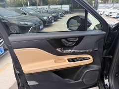 Lincoln Explorer 2.0T FWD Elegant Edition - ფოტო 3