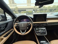 Lincoln Explorer 2.0T FWD Elegant Edition - ფოტო 9