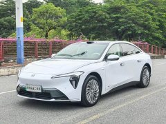 Buick Zhijing L7 Extended Range Avvia - ფოტო 1