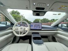 Buick Zhijing L7 Extended Range Avvia - ფოტო 8