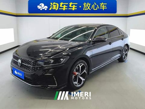 2022 Volkswagen Passat 330TSI Starry Sky Elite