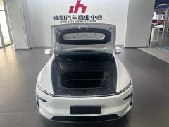 Tesla Model Y Rear-Wheel Drive Launch Edition - ფოტო 9
